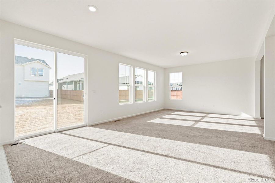 Spacious, unfurnished interior of a new home in Farmlore, Brighton (Image 18).