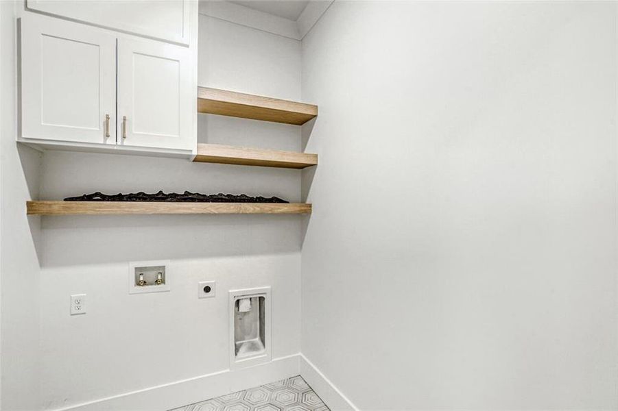 Spacious, unfurnished interior of a new home in , Grayson (Image 23).