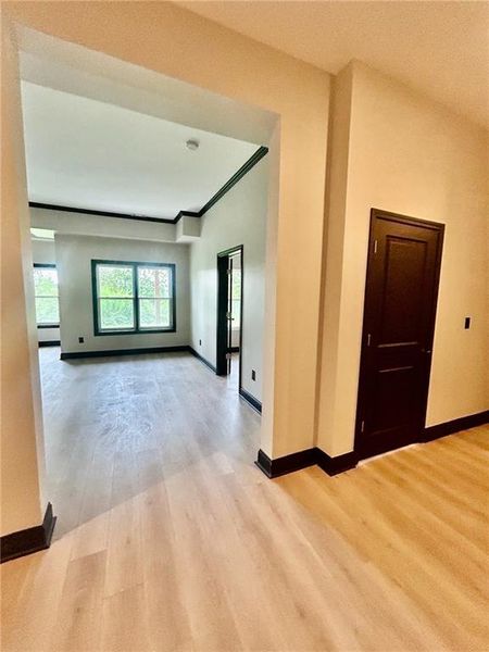 Spacious, unfurnished interior of a new home in , Atlanta (Image 44).
