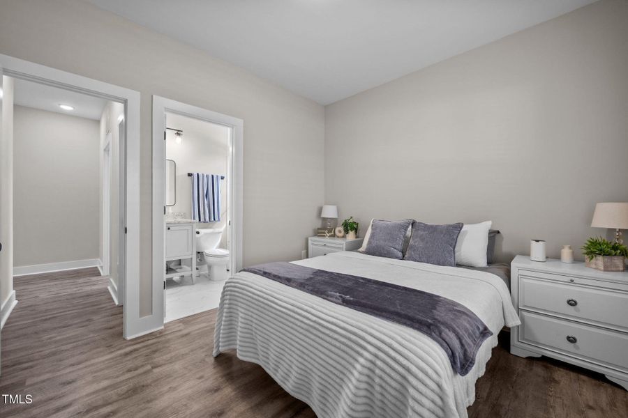 45-web-or-mls-IMG_5956 45-web-or-mls-IMG_5956