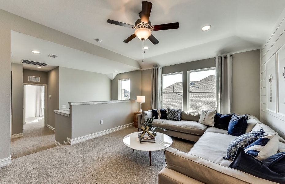 Representative furnished interior of a home built from the Palisade by Pulte Homes in Anna Town Square, Anna (Image 34).