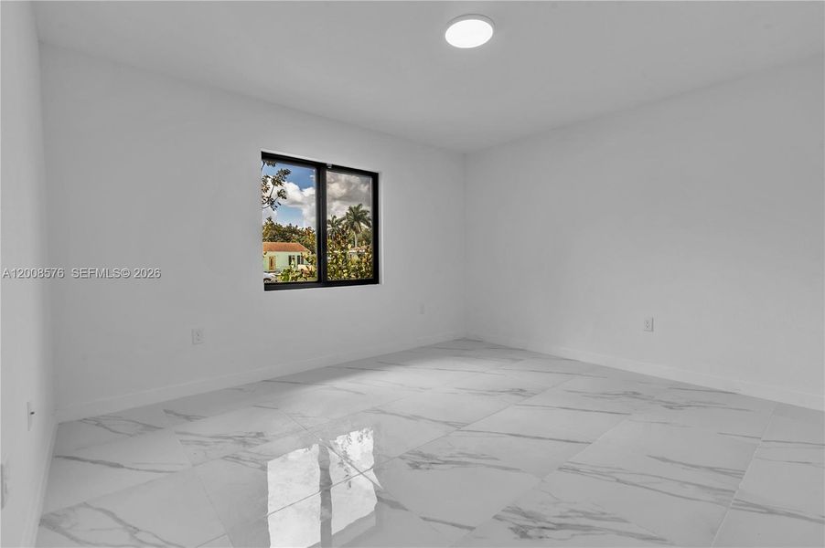 Spacious, unfurnished interior of a new home in , Homestead (Image 29).