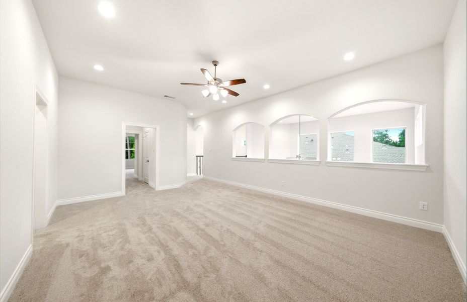 Spacious, unfurnished interior of a new home in Bridgeland 60′, Cypress (Image 36).