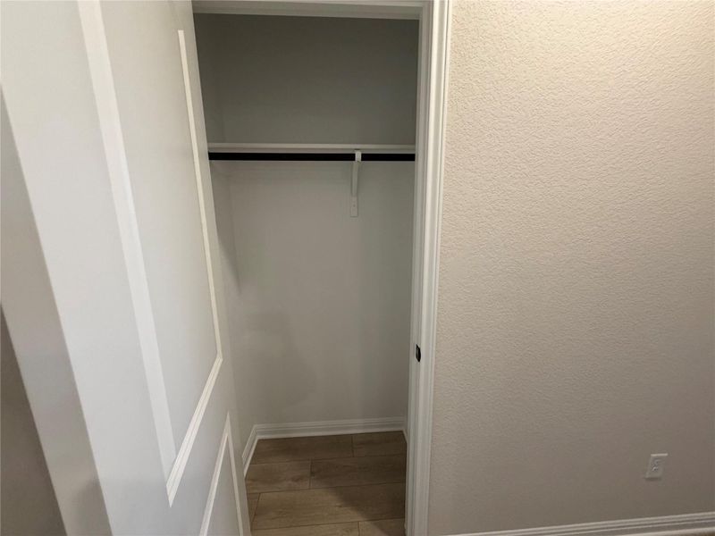 Image 39 of a home in Willow Springs. Image 39 of a home in Willow Springs.