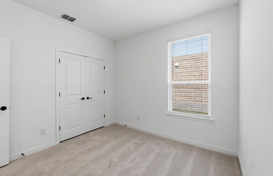 Spacious, unfurnished interior of a new home in Sunfield, Buda (Image 18). Spacious, unfurnished interior of a new home in Sunfield, Buda (Image 18).