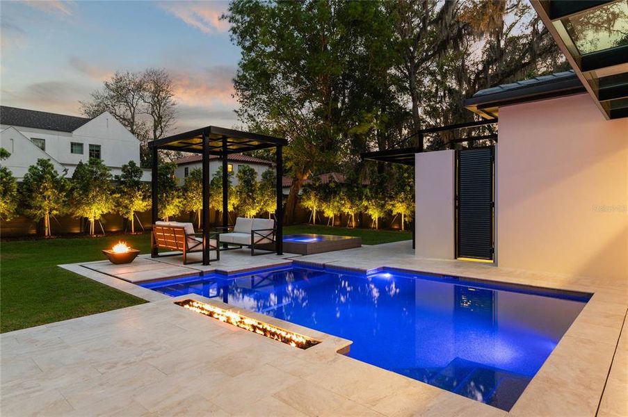 Community amenities in , Winter Park (Image 68).