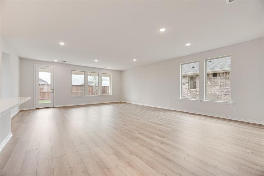 Spacious, unfurnished interior of a new home in Spiritas Ranch, Little Elm (Image 36). Spacious, unfurnished interior of a new home in Spiritas Ranch, Little Elm (Image 36).