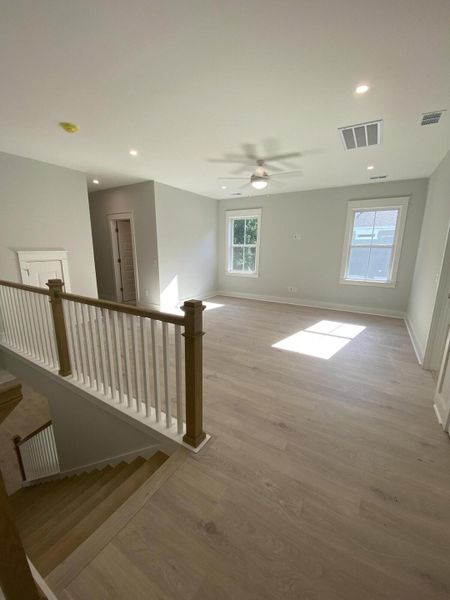 Spacious, unfurnished interior of a new home in Waterloo Estates, Johns Island (Image 17).