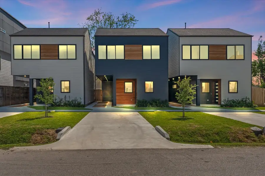Front exterior of a new home in , Houston, TX, highlighting curb appeal (Image 2). Front exterior of a new home in , Houston, TX, highlighting curb appeal (Image 2).