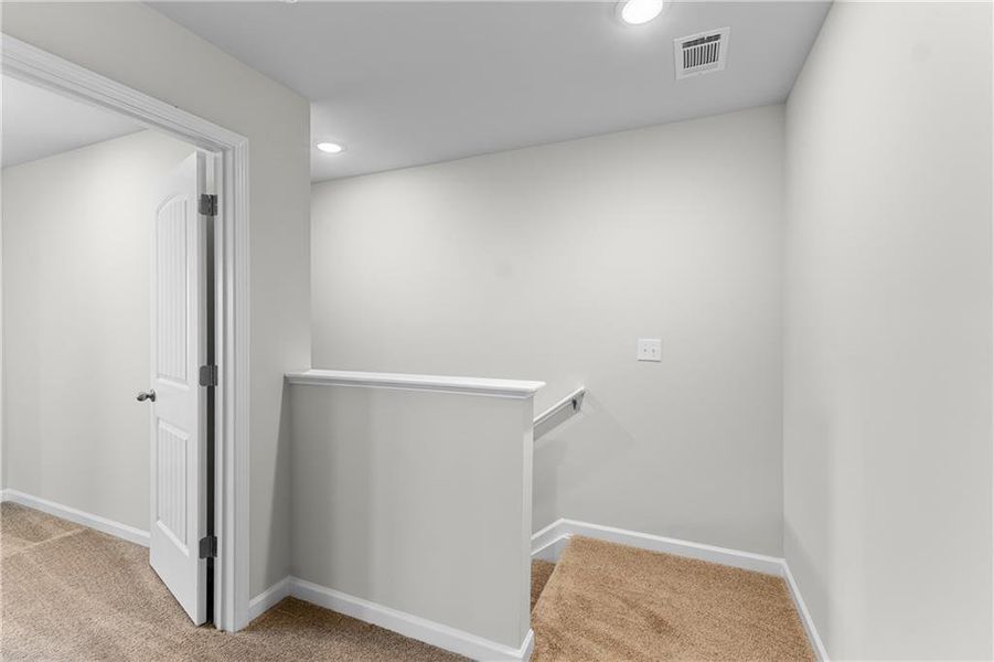 Spacious, unfurnished interior of a new home in The Grove At Mundy Mill, Gainesville (Image 15).