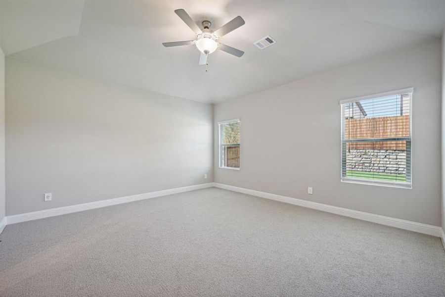 Photo is not of the actual home, but is an inspirational photo of builder’s model home and may depict options, furnishings, and/or decorator features that are not included. Photo is not of the actual home, but is an inspirational photo of builder’s model home and may depict options, furnishings, and/or decorator features that are not included.