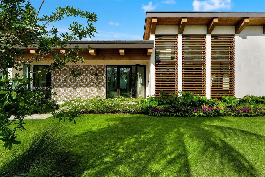 Exterior details and patio area of a home in , Coral Gables (Image 24). Exterior details and patio area of a home in , Coral Gables (Image 24).