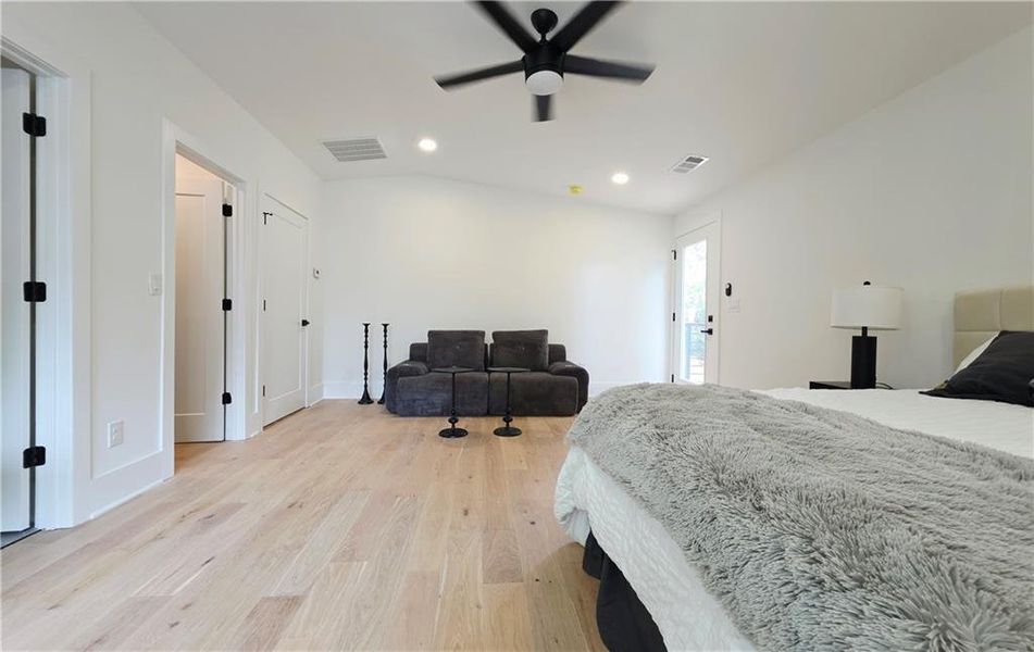 Furnished interior view inside a new home in , Atlanta (Image 11).
