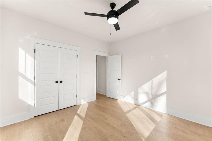 Spacious, unfurnished interior of a new home in , Gainesville (Image 22).