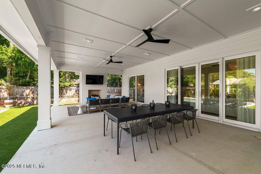 Furnished interior view inside a new home in , Neptune Beach (Image 26).