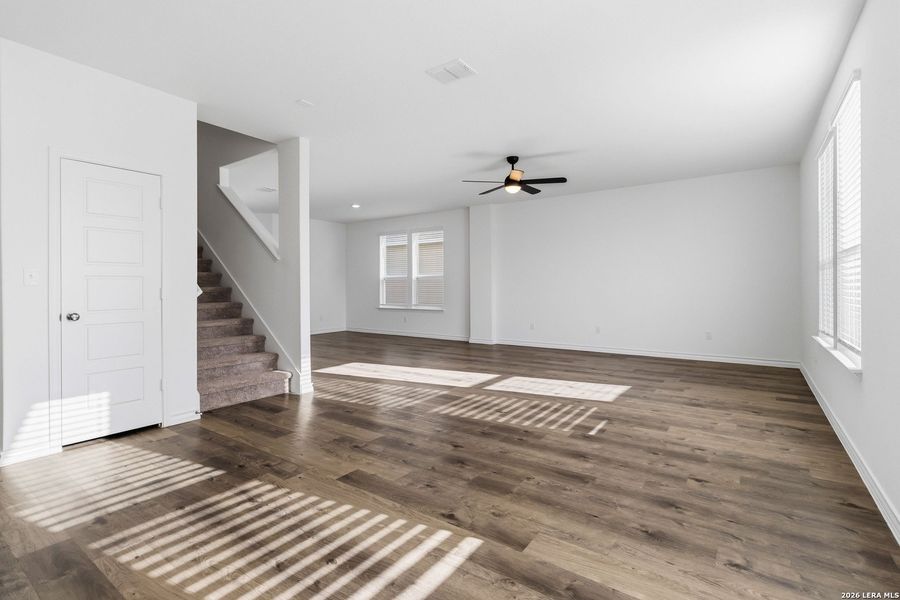 Spacious, unfurnished interior of a new home in Davis Ranch, Helotes (Image 41). Spacious, unfurnished interior of a new home in Davis Ranch, Helotes (Image 41).