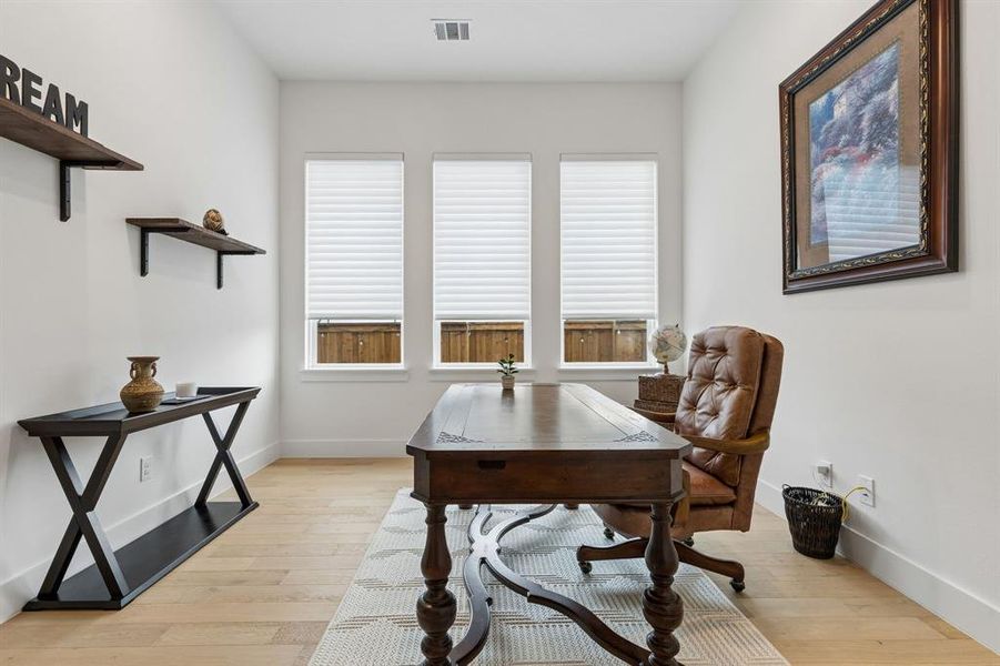 Furnished interior view inside a new home in Windsong Ranch 71' Series, Prosper (Image 17).