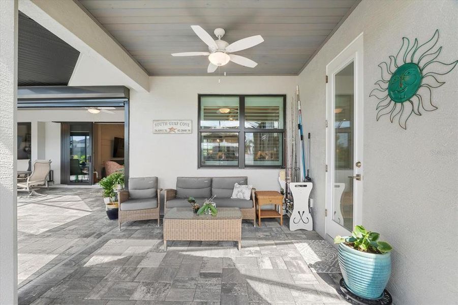 Exterior details and patio area of a home in , Port Charlotte (Image 24).