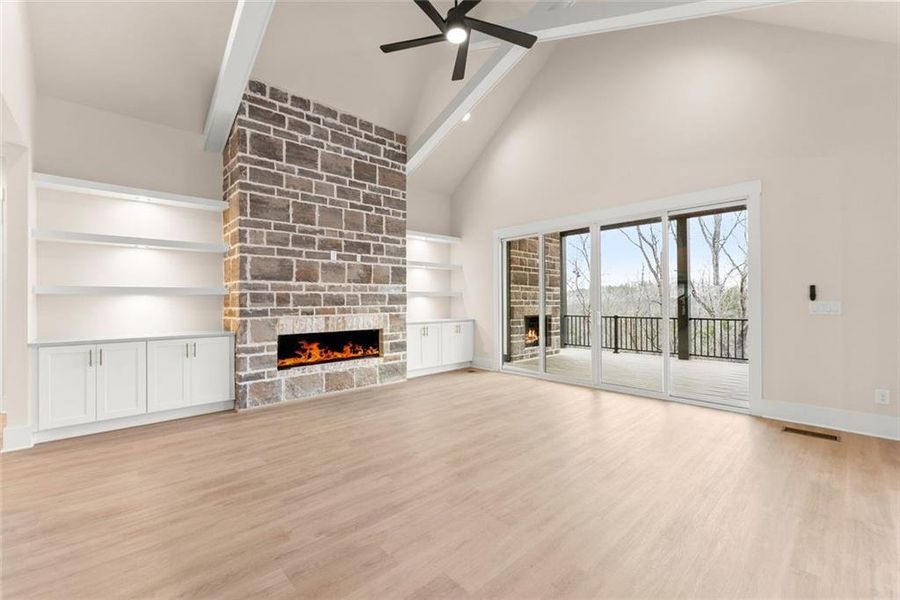 Spacious, unfurnished interior of a new home in , Gainesville (Image 76).