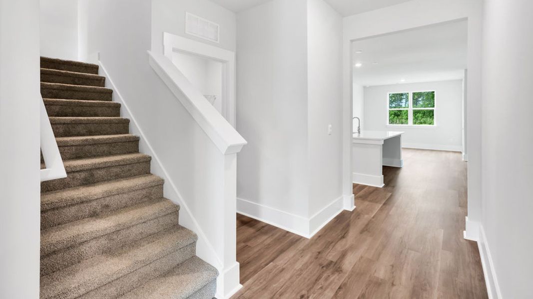 Spacious, unfurnished interior of a new home in Magnolia Ridge at Blake Farm, Wilmington (Image 28).