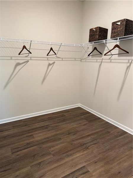 Spacious, unfurnished interior of a new home in Villages at Cedar Hill, Dallas (Image 26).