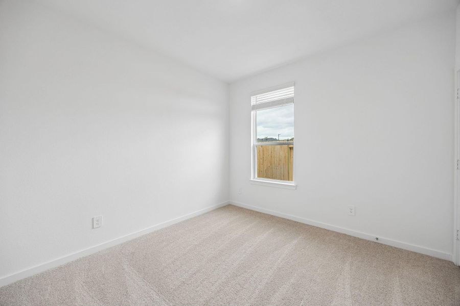 Spacious, unfurnished interior of a new home in Montgomery Bend, Montgomery (Image 19).