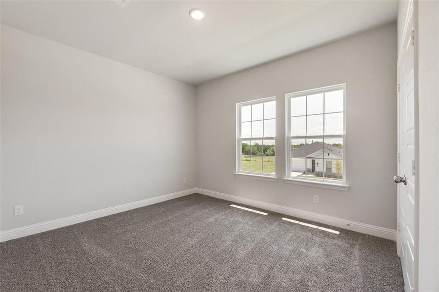 Spacious, unfurnished interior of a new home in Creekside of Crowley, Crowley (Image 32).