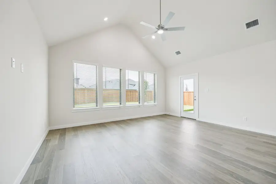 Representative unfurnished interior of a home built from the Claret | Evelyn by Trophy Signature Homes in Evelyn, Austin (Image 13). Representative unfurnished interior of a home built from the Claret | Evelyn by Trophy Signature Homes in Evelyn, Austin (Image 13).