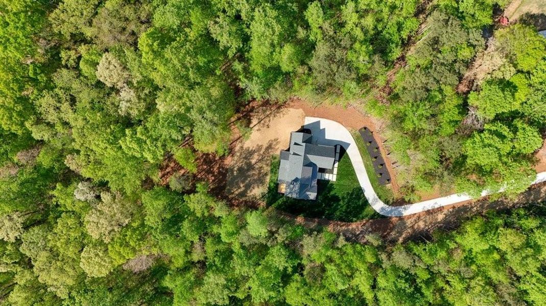 Image 77 of a home in .