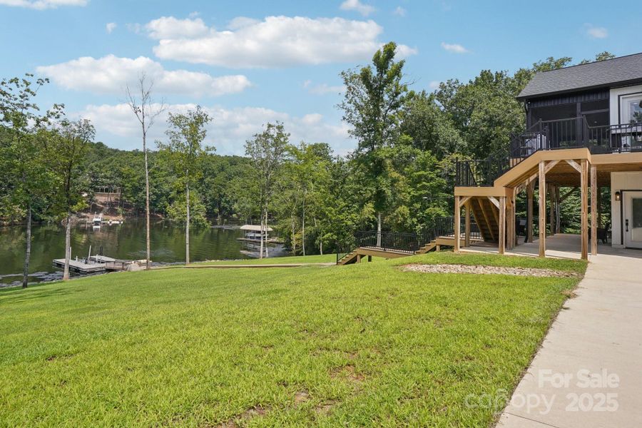 Front exterior of a new home in , New London, NC, highlighting curb appeal (Image 18). Front exterior of a new home in , New London, NC, highlighting curb appeal (Image 18).