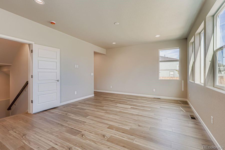 Spacious, unfurnished interior of a new home in Buffalo Highlands – Commerce City, Commerce City (Image 11). Spacious, unfurnished interior of a new home in Buffalo Highlands – Commerce City, Commerce City (Image 11).