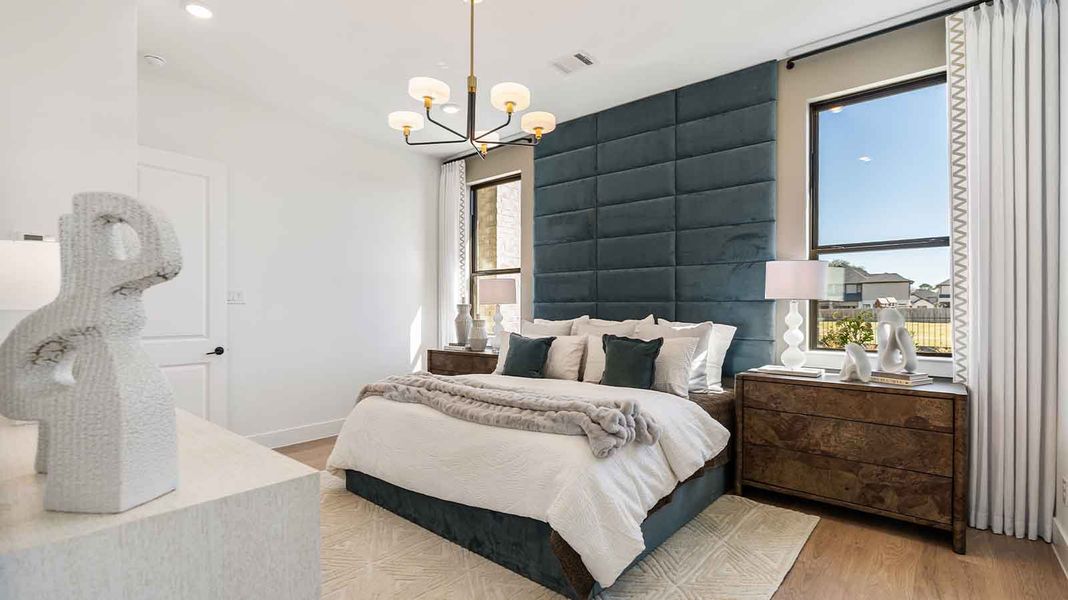 Representative furnished interior of a home built from the Positano by D.R. Horton in Friendswood Trails, Friendswood (Image 18).