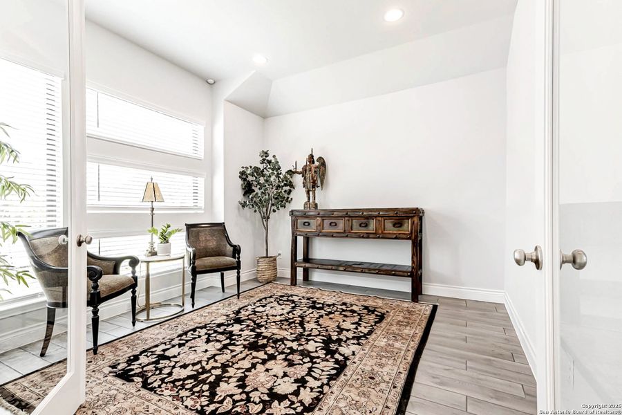 Furnished interior view inside a new home in , Bulverde (Image 12). Furnished interior view inside a new home in , Bulverde (Image 12).