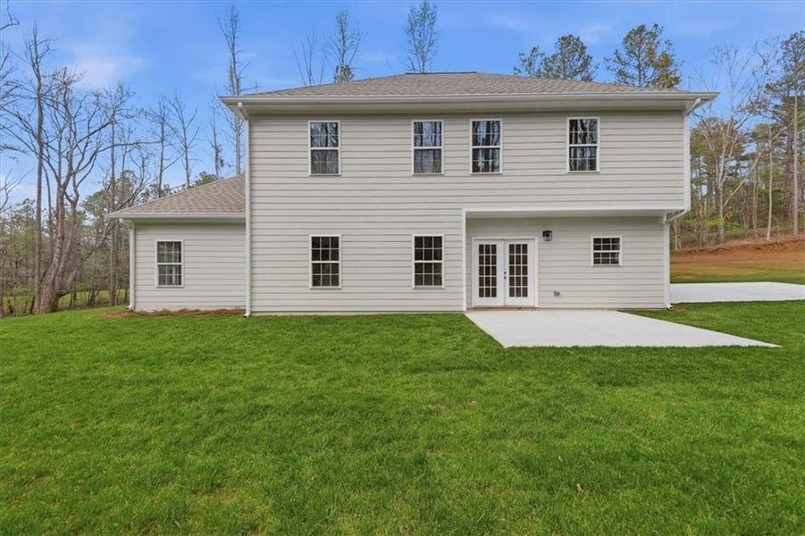Exterior details and patio area of a home in , Villa Rica (Image 20).