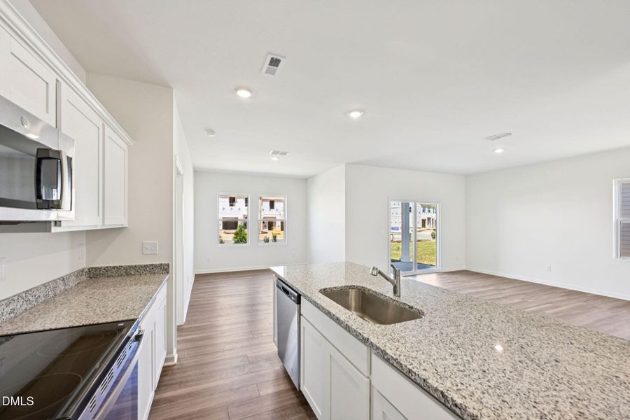 30-web-or-mls-Quarry Rd 539-S1104-014