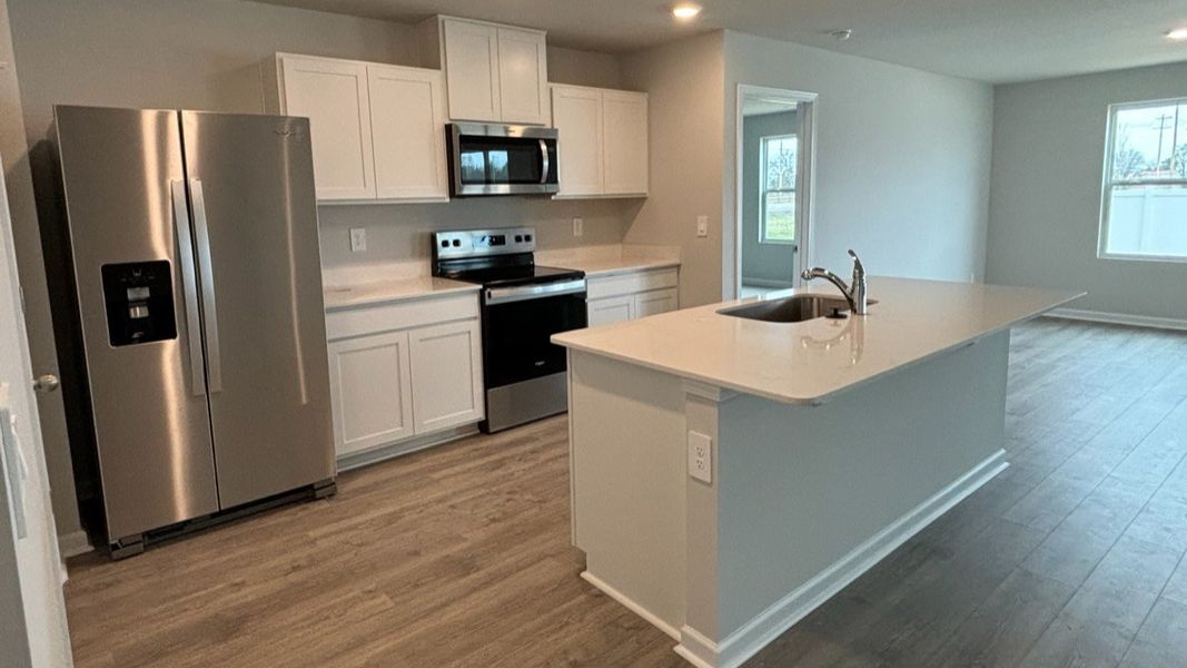 Furnished interior view inside a new home in Timberwalk, Cookeville (Image 13).