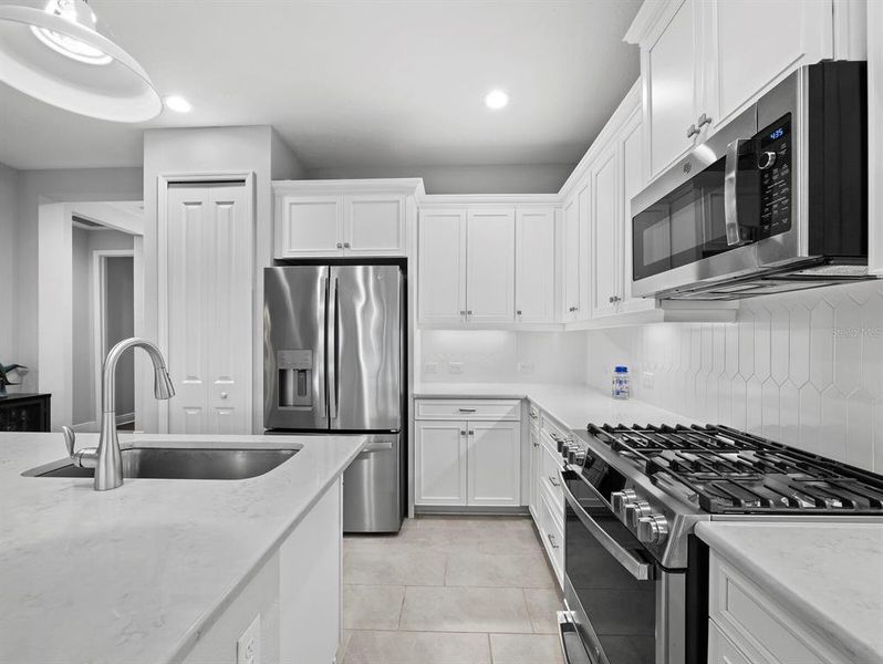Furnished interior view inside a new home in , Sarasota (Image 14).