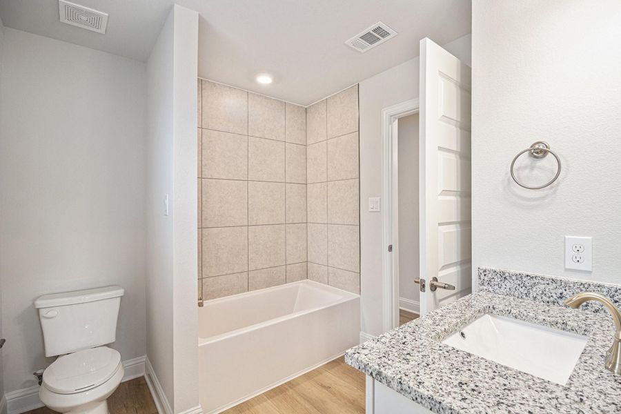 **STOCK PHOTO** **STOCK PHOTO**