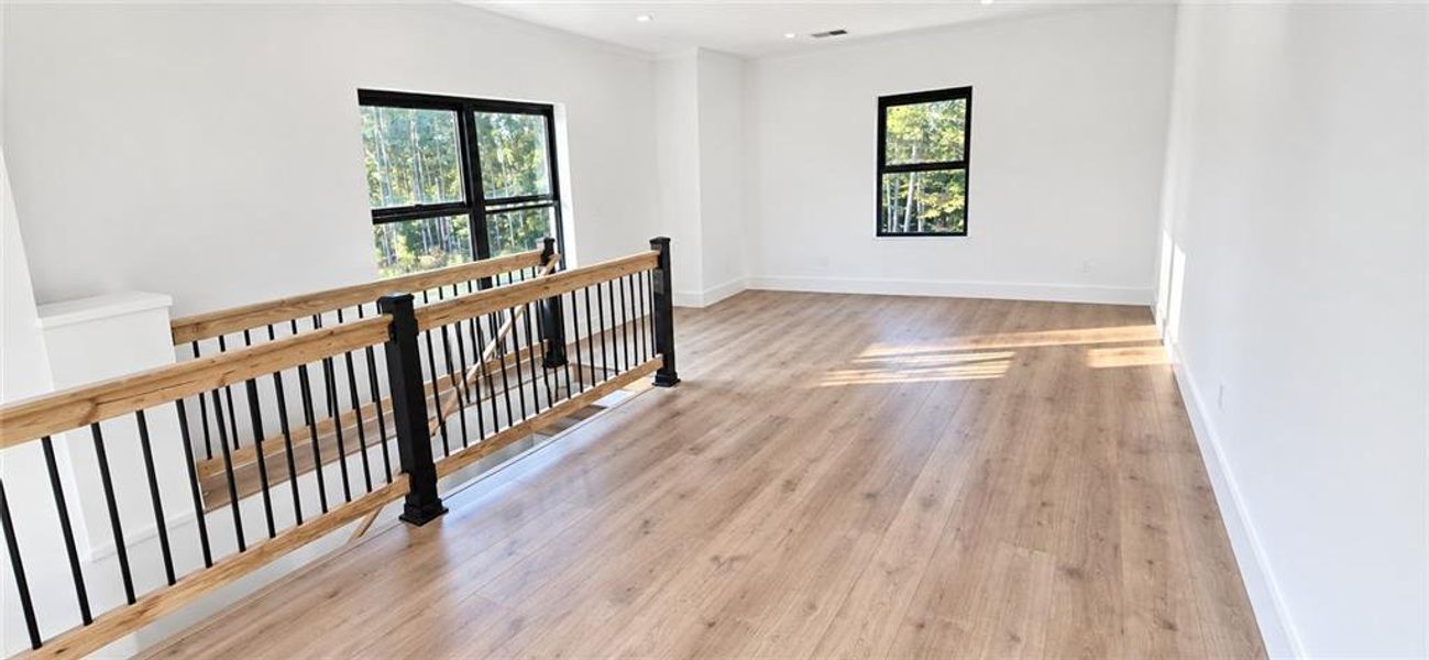 Spacious, unfurnished interior of a new home in , Milton (Image 74).