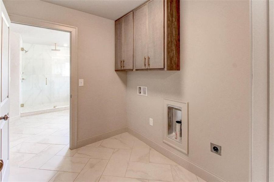 Spacious, unfurnished interior of a new home in , Conyers (Image 36).