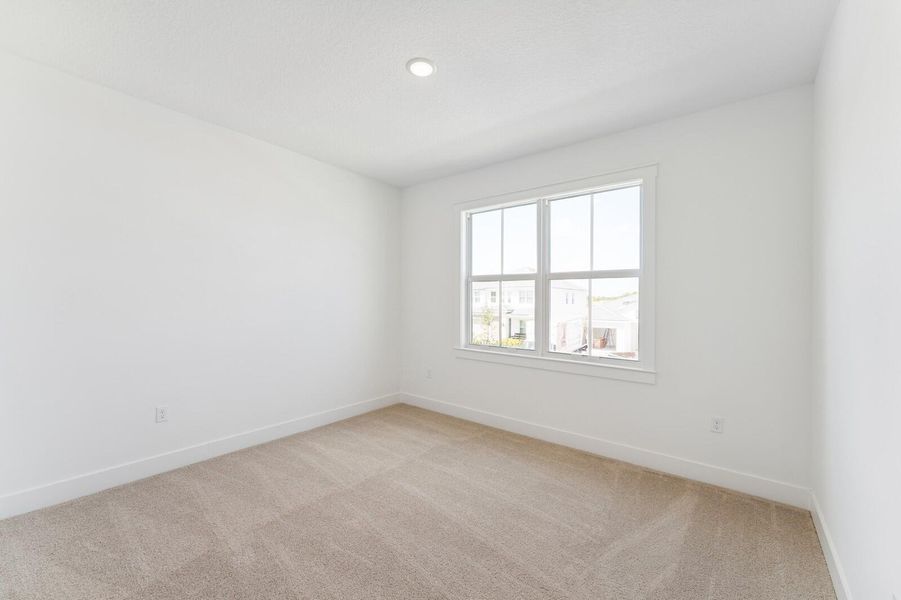 Spacious, unfurnished interior of a new home in , Stuart (Image 27).