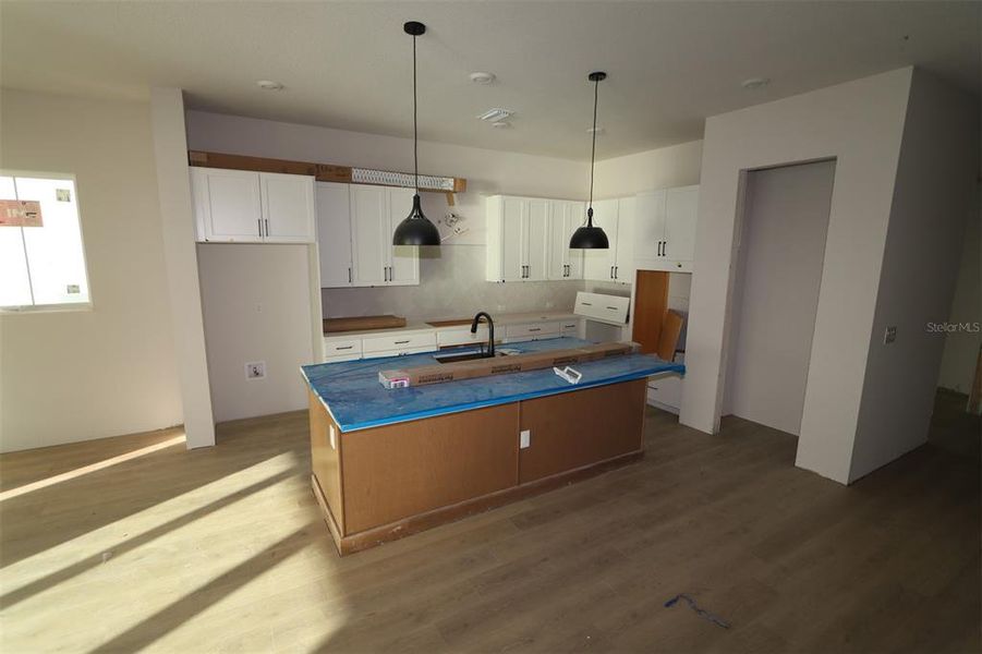 Furnished interior view inside a new home in Emerald Landing at Waterside at Lakewood Ranch – Lake Series, Sarasota (Image 3).