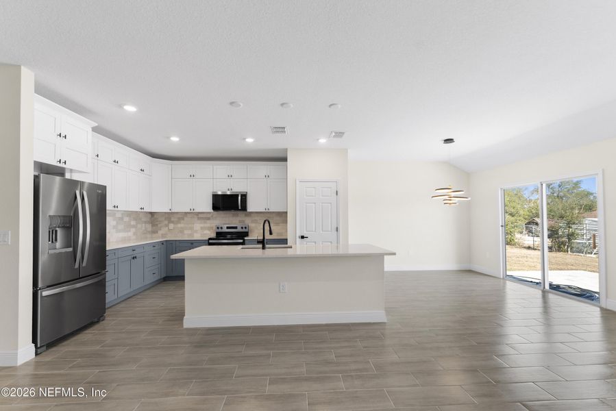 Furnished interior view inside a new home in , Ocala (Image 7).