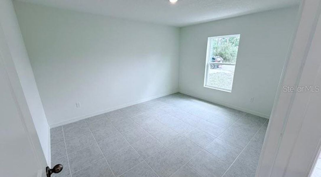Spacious, unfurnished interior of a new home in , Palm Coast (Image 11).