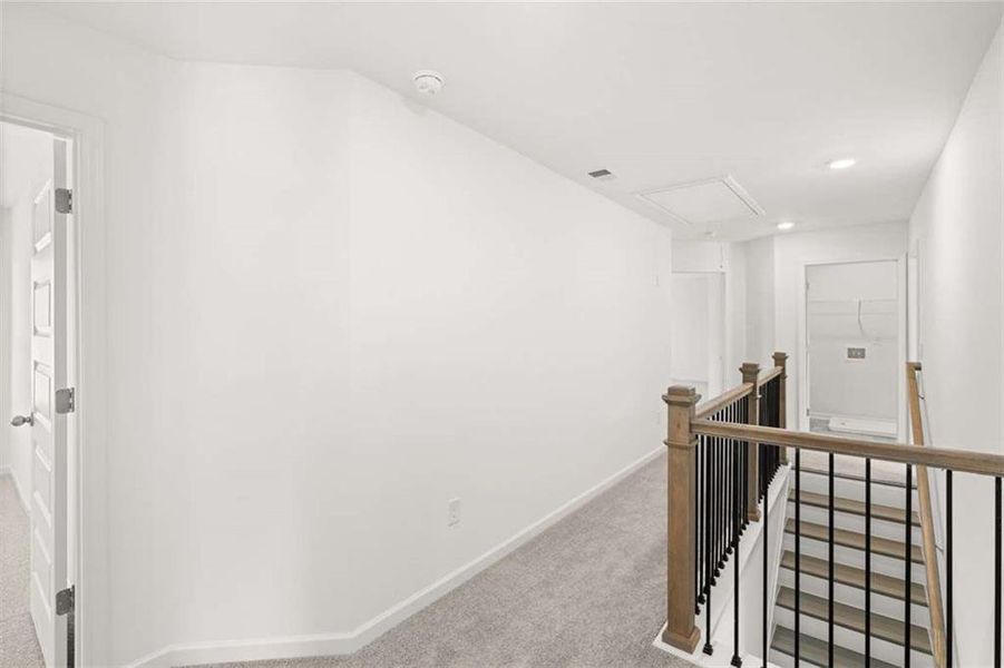 Spacious, unfurnished interior of a new home in Water Oak Estates, Lawrenceville (Image 47).