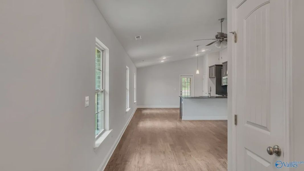 Representative unfurnished interior of a home built from the Plan 1434 by Adams Homes in Waverly Place, Richlands (Image 9).