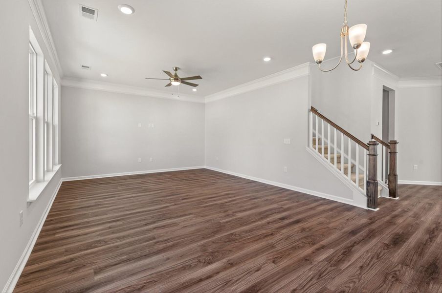 Spacious, unfurnished interior of a new home in Parker's Preserve, Ridgeville (Image 11).