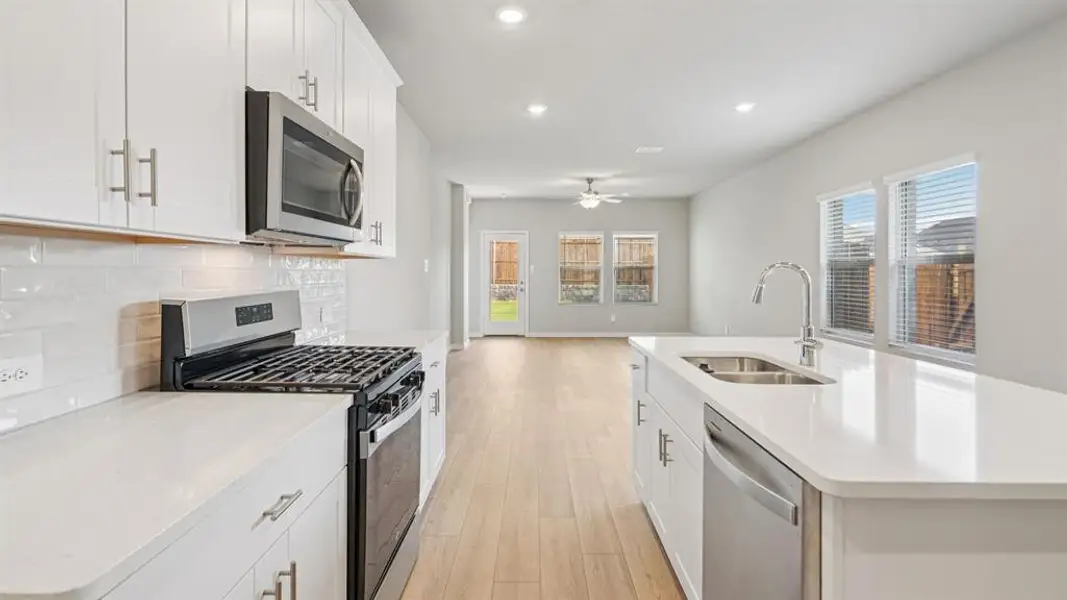 Photo is not of the actual home, but is an inspirational photo of builder’s model home and may depict options, furnishings, and/or decorator features that are not included.