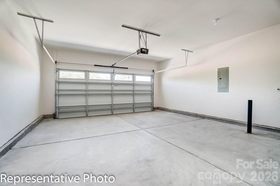 Spacious, unfurnished interior of a new home in Heritage - 55+ Community, Indian Trail (Image 28).