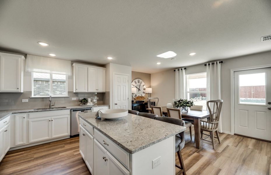 Eat-In Kitchen Island